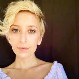 Meet your Posher, Shelley